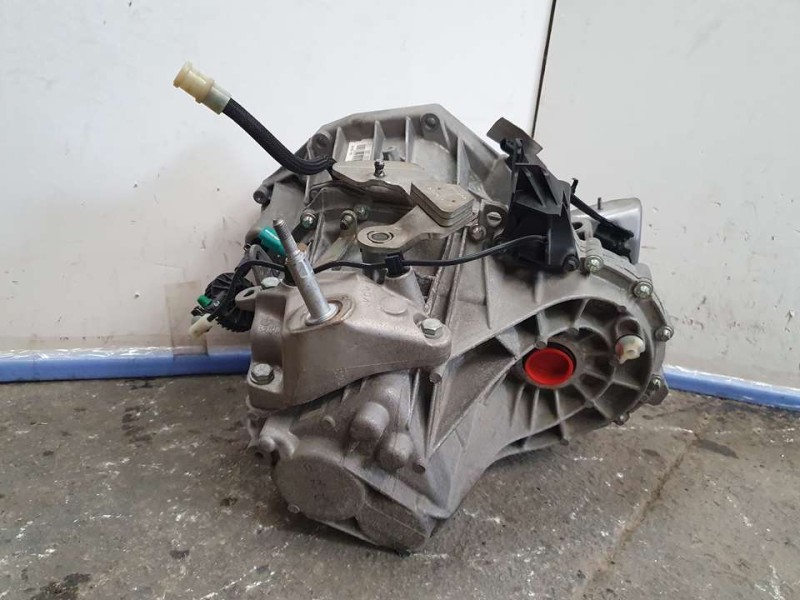 Recambio de caja cambios para renault captur zen referencia OEM IAM TL4080 S001658 6VELOCIDADES