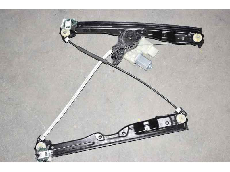 Recambio de elevalunas delantero derecho para peugeot 308 allure referencia OEM IAM  6 PINS ELECTRICO