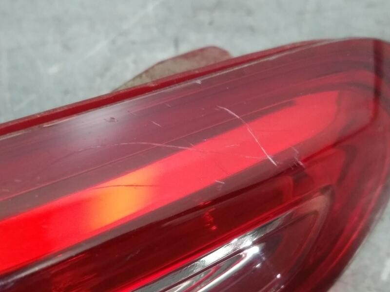 Recambio de piloto trasero derecho para peugeot 208 active referencia OEM IAM 9672628380  