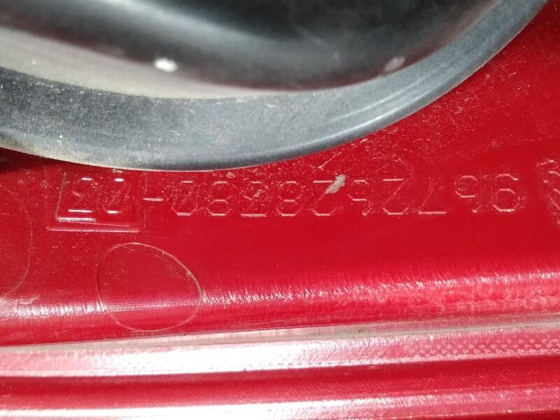 Recambio de piloto trasero derecho para peugeot 208 active referencia OEM IAM 9672628380  