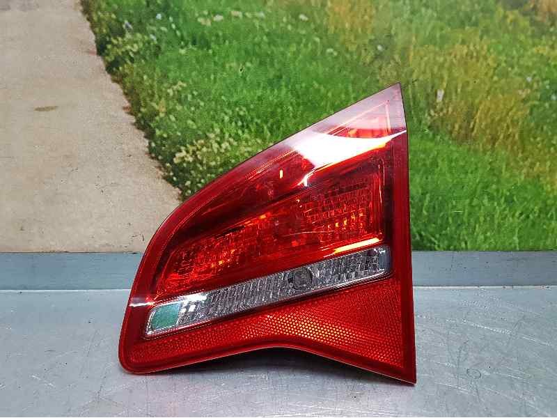 Recambio de piloto trasero derecho para opel meriva b cosmo referencia OEM IAM 13260841  INTERIOR