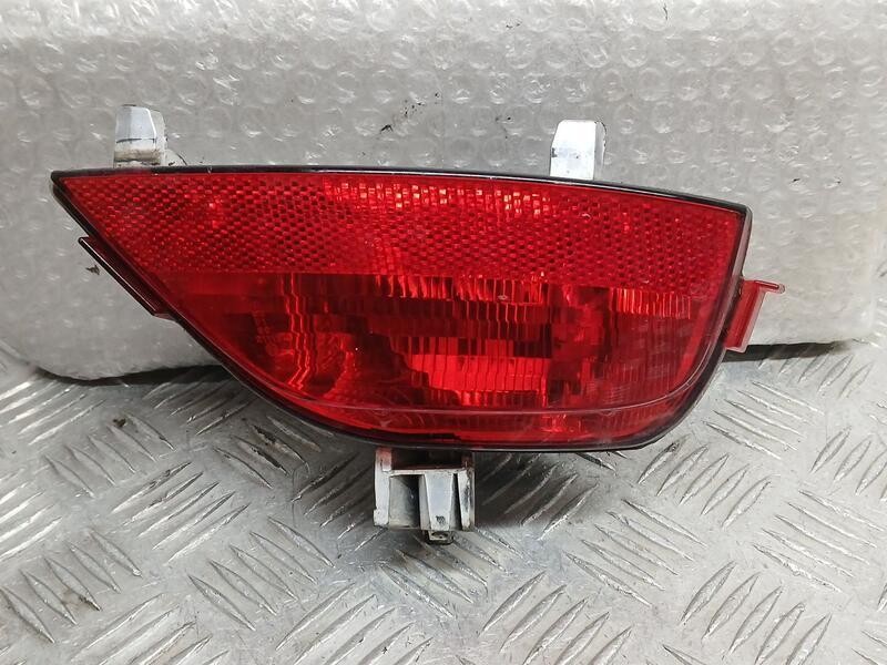 Recambio de piloto trasero derecho paragolpes para dacia sandero stepway essential referencia OEM IAM 265854470R OLSA 033900