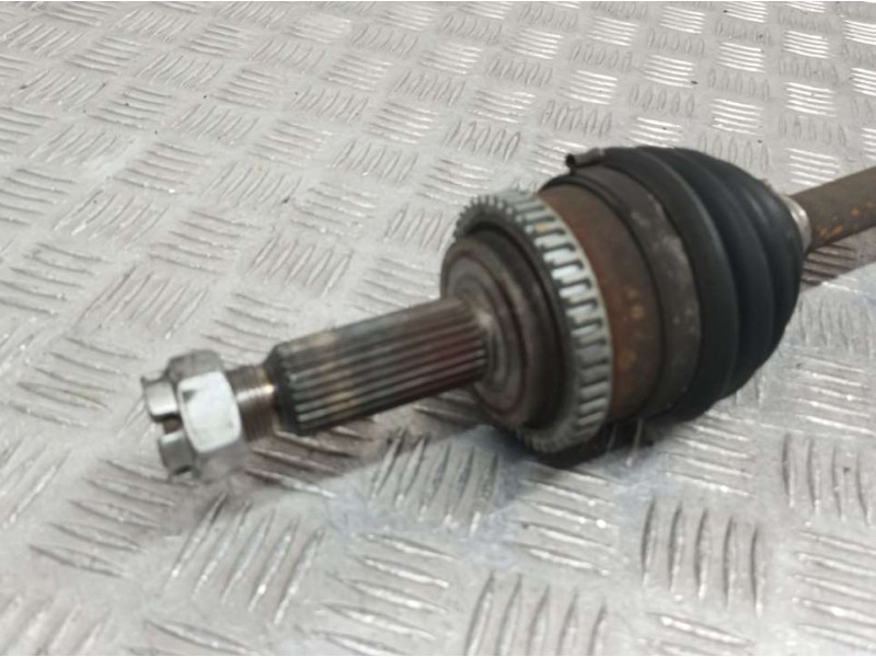 Recambio de transmision delantera izquierda para hyundai i30 classic referencia OEM IAM 495012L010  