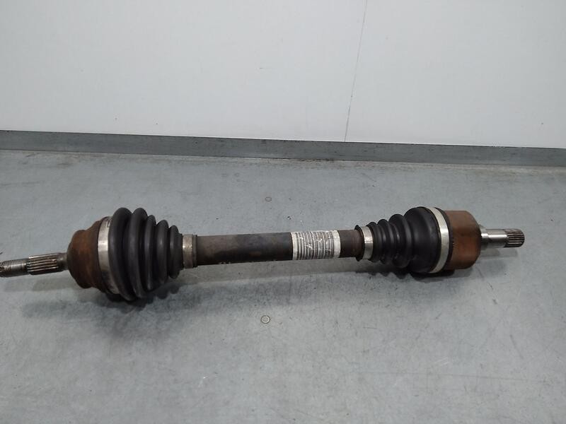 Recambio de transmision delantera izquierda para peugeot 208 active referencia OEM IAM 9686025580  