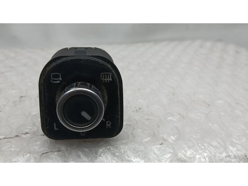 Recambio de mando retrovisor para volkswagen passat cc (357) básico referencia OEM IAM 5K0959565  