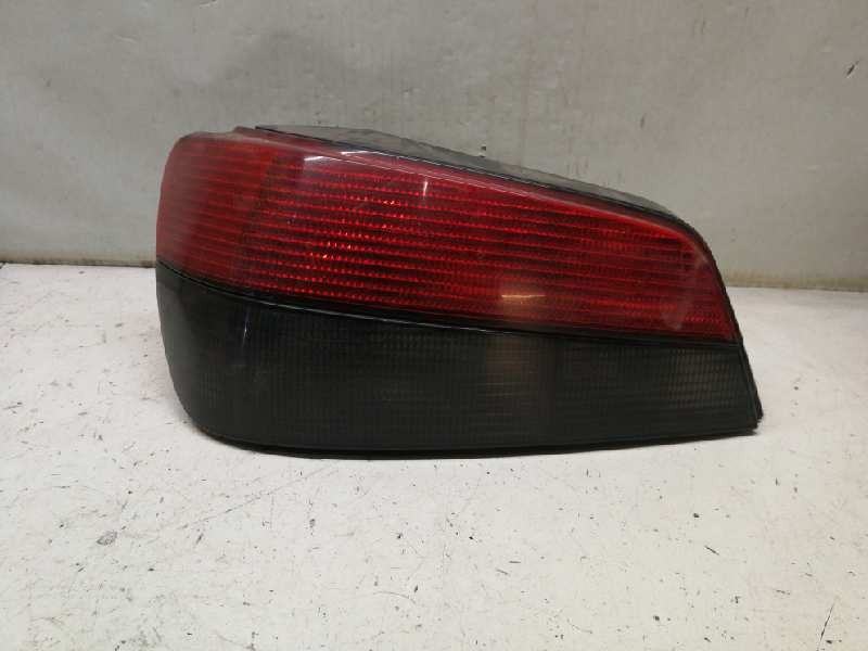 Recambio de piloto trasero izquierdo para peugeot 306 berlina 3/5 puertas (s1) referencia OEM IAM   