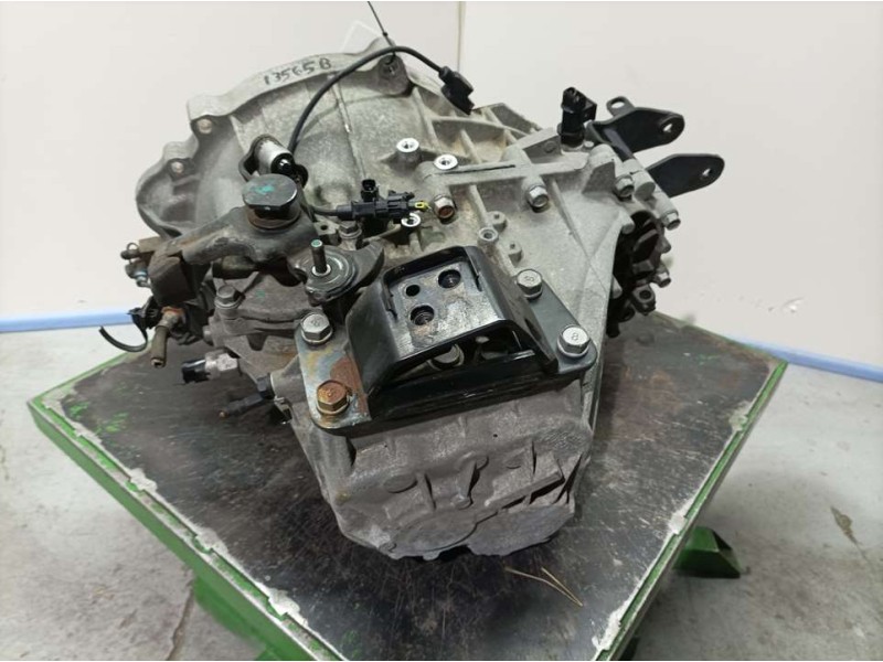 Recambio de caja cambios para hyundai i30 classic referencia OEM IAM WBJ6H 626602 6VELOCIDADES