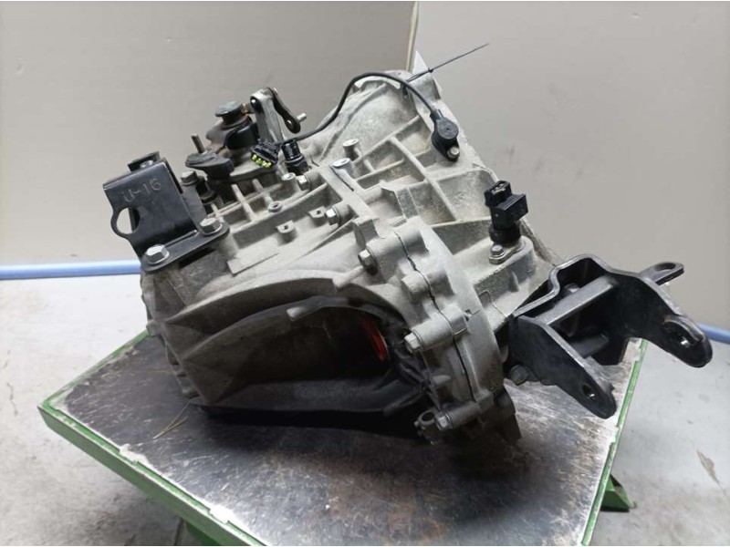 Recambio de caja cambios para hyundai i30 classic referencia OEM IAM WBJ6H 626602 6VELOCIDADES