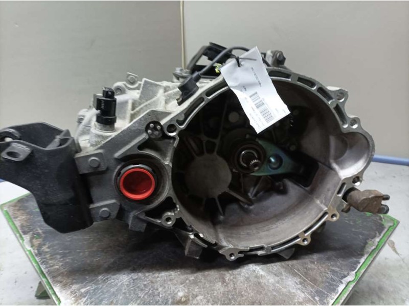 Recambio de caja cambios para hyundai i30 classic referencia OEM IAM WBJ6H 626602 6VELOCIDADES