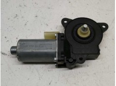 Recambio de motor elevalunas delantero derecho para ford fiesta (cbk) ghia referencia OEM IAM 0130821939 BOSCH ELECTRICO