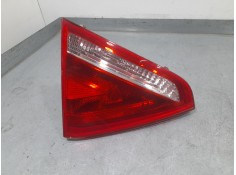 PILOTO TRASERO IZQUIERDO INTERIOR 8T0945093 