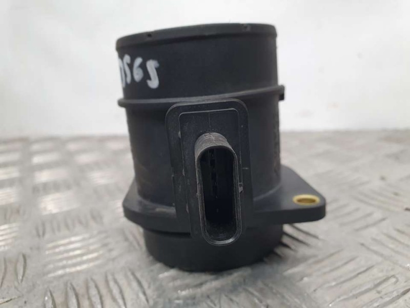 Recambio de caudalimetro para hyundai i30 classic referencia OEM IAM 281642A401 9220930004 KEFICO