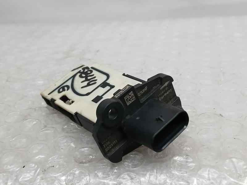 Recambio de caudalimetro para ford galaxy titanium referencia OEM IAM CA6112B579AA  