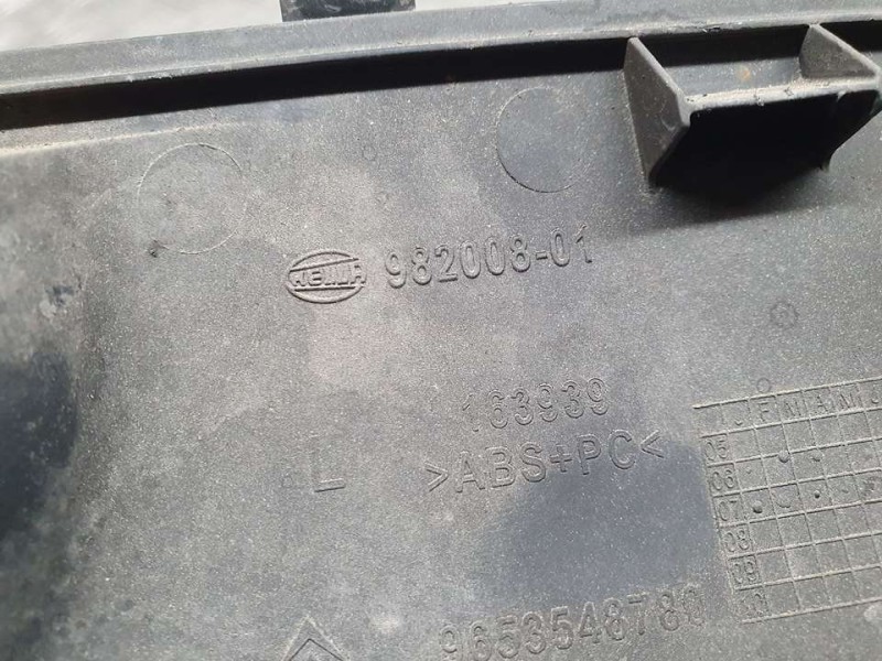 Recambio de piloto trasero izquierdo paragolpes para citroën c4 picasso sx referencia OEM IAM 9653548780 98200801 HELLA