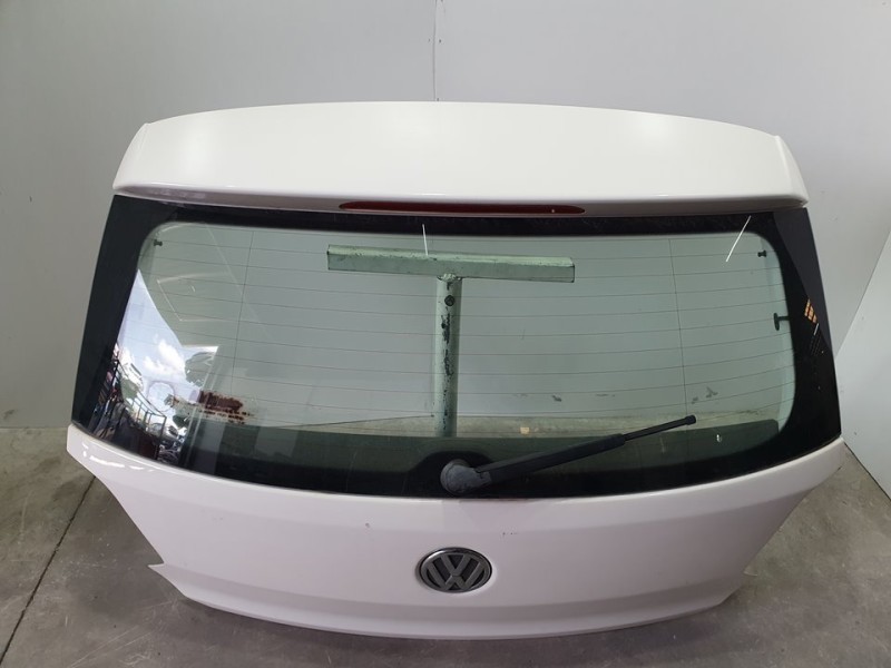 Recambio de porton trasero para volkswagen polo (6r1) advance referencia OEM IAM 6R6827025C  