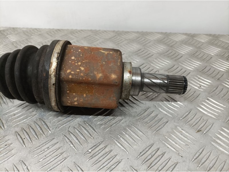 Recambio de transmision delantera izquierda para renault kadjar zen referencia OEM IAM 391014PA0A  