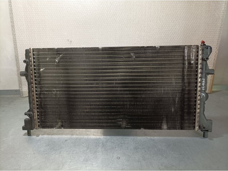 Recambio de radiador agua para volkswagen polo (6r1) advance referencia OEM IAM 6R0121253 R3570001 BEHR