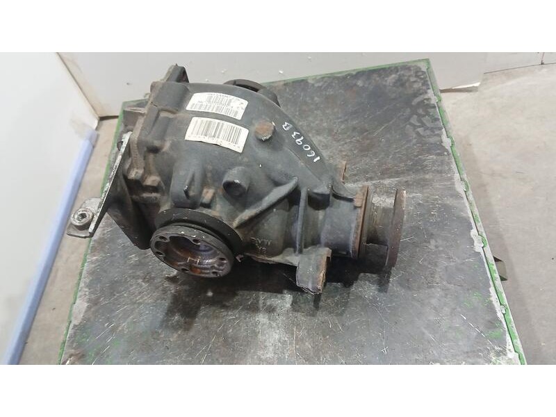 Recambio de diferencial trasero para bmw serie 3 berlina (e46) 320d referencia OEM IAM 7518845  