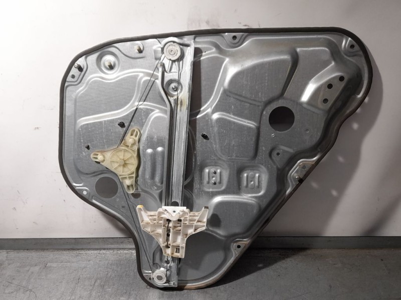 Recambio de elevalunas trasero izquierdo para hyundai i30 classic referencia OEM IAM 834712R010  ELECTRICO 2 PINES