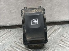 Recambio de mando elevalunas trasero derecho para renault captur zen referencia OEM IAM 254218614R  