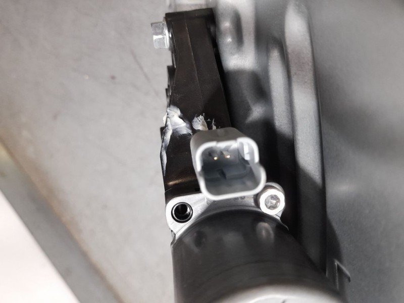 Recambio de elevalunas trasero izquierdo para hyundai i30 classic referencia OEM IAM 834712R010  ELECTRICO 2 PINES