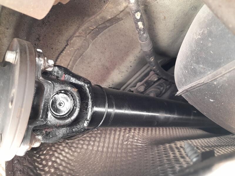 Recambio de transmision central para bmw 3 (e90) 318 i referencia OEM IAM   