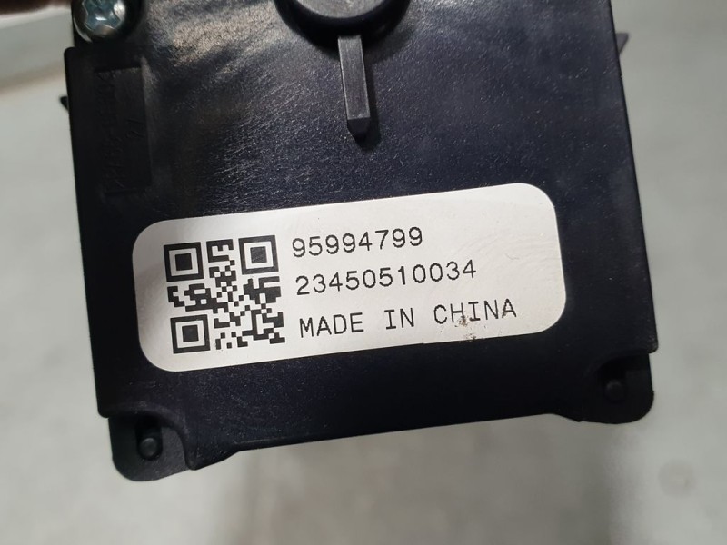 Recambio de mando limpia para opel astra j lim. 4türig selection referencia OEM IAM 95994799 23450510034 