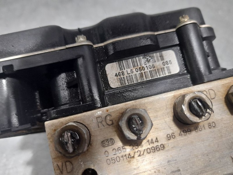 Recambio de abs para citroën c4 coupe vtr referencia OEM IAM 9649988180 0265234144 