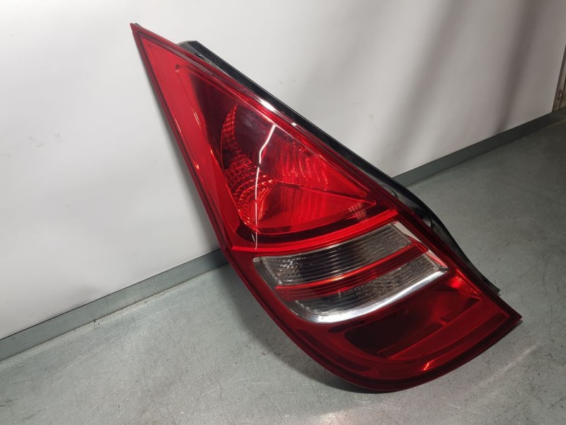 Recambio de piloto trasero izquierdo para hyundai i30 classic referencia OEM IAM 924012R010  