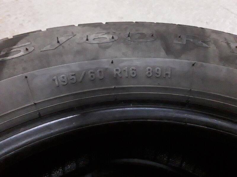 Recambio de neumatico pareja para neumaticos reutilizados - referencia OEM IAM 195601689H PIRELLI 195/60/16/89H