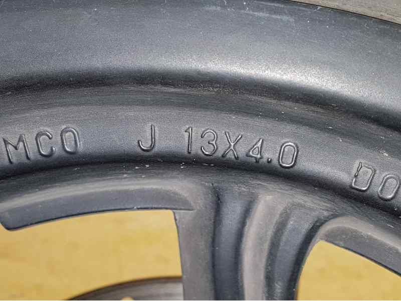 Recambio de rueda completa para kymco super drink referencia OEM IAM TRASERA LLANTA: 13X4.0 NEUMATICO: 150/70-13 M/C 64S