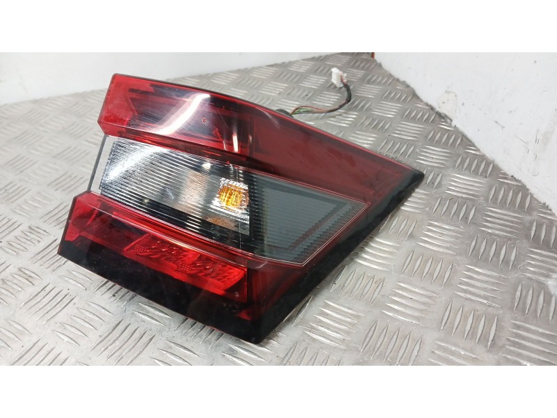 Recambio de piloto trasero derecho exterior para nissan juke (f16_) 1.0 referencia OEM IAM 265509PA0A HELLA 2VA01432502