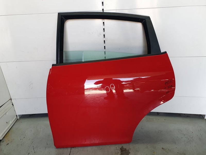 Recambio de puerta trasera izquierda para seat leon (1p1) reference referencia OEM IAM 1P0833055  