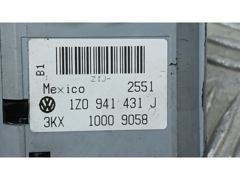 Recambio de mando luces para skoda octavia ii (1z3) 1.6 tdi referencia OEM IAM 1Z0941431J  10009058