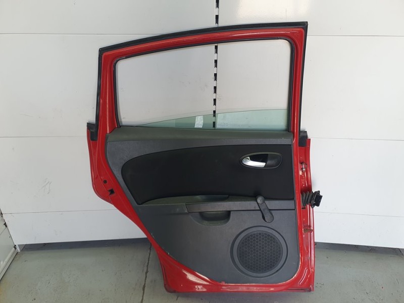 Recambio de puerta trasera izquierda para seat leon (1p1) reference referencia OEM IAM 1P0833055  