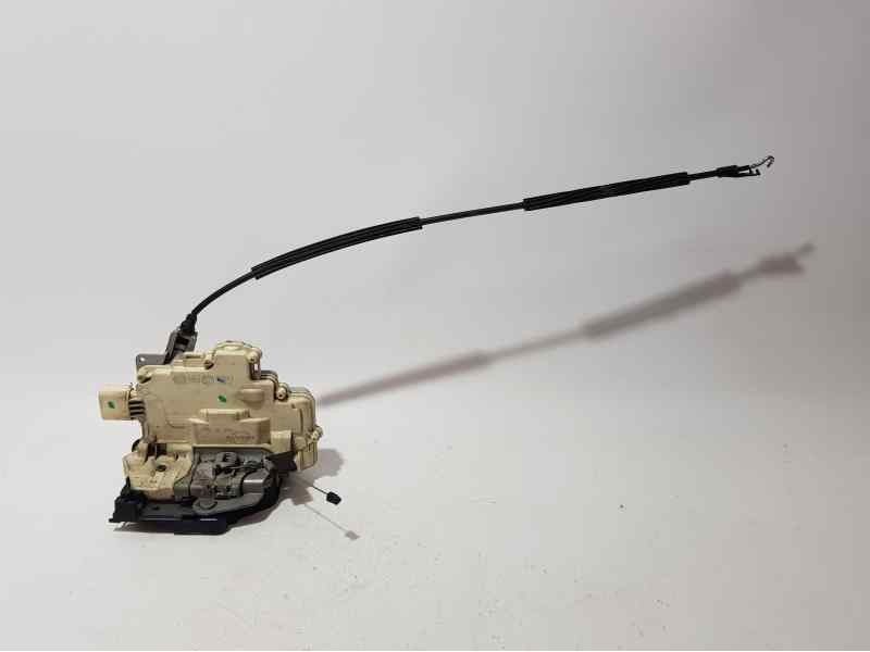 Recambio de cerradura puerta trasera izquierda para citroën xsara picasso 2.0 hdi sx referencia OEM IAM  8 PINS 