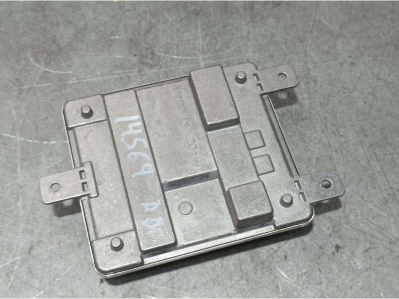 Recambio de centralita faro para bmw serie 1 lim. (f40) 118d referencia OEM IAM 793335703 23994322 LEAR LED