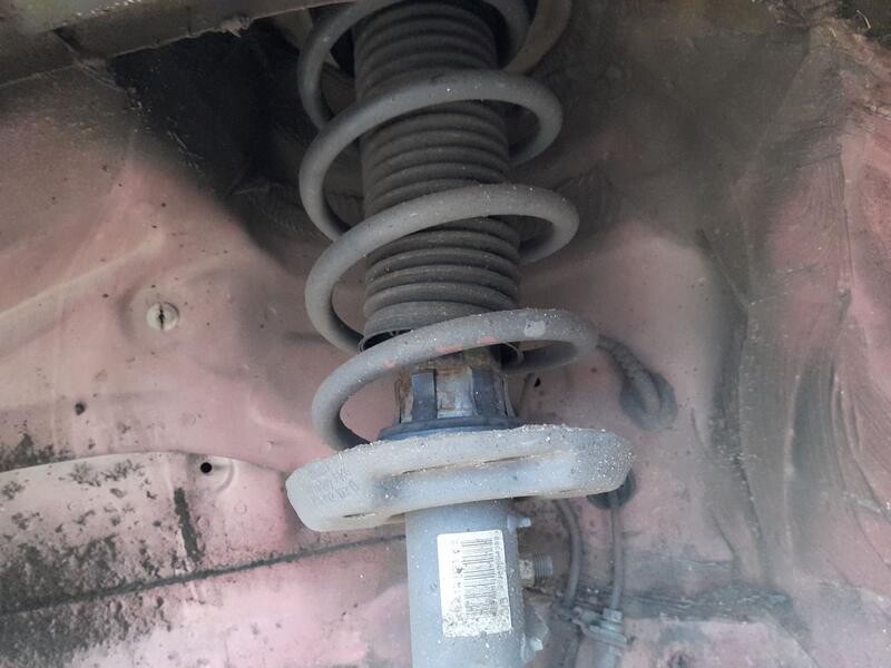 Recambio de amortiguador delantero izquierdo para volkswagen golf vi (5k1) 2.0 tdi referencia OEM IAM 1K0413031EF  