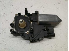 Recambio de motor elevalunas delantero izquierdo para audi a4 berlina (b5) 1.8 referencia OEM IAM 8D0959801  