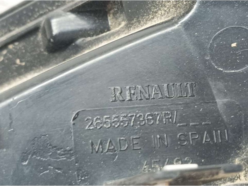 Recambio de piloto trasero izquierdo para renault captur zen referencia OEM IAM 265557367R  EXTERIOR