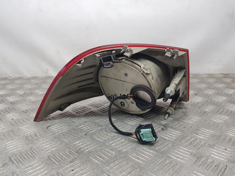 Recambio de piloto trasero derecho exterior para volkswagen eos (1f7, 1f8) 2.0 tdi referencia OEM IAM 1Q0945096H  