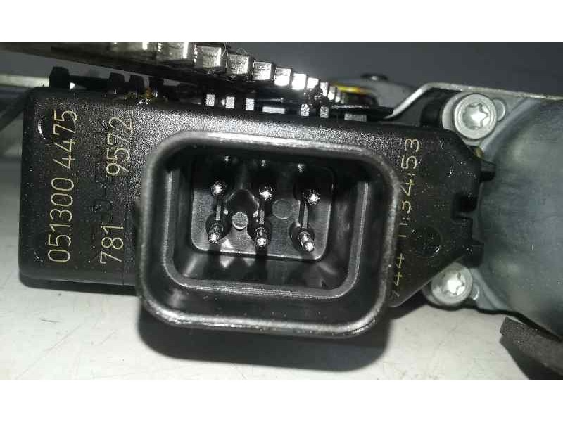 Recambio de elevalunas delantero derecho para opel astra gtc cosmo referencia OEM IAM  6 PINS ELECTRICO