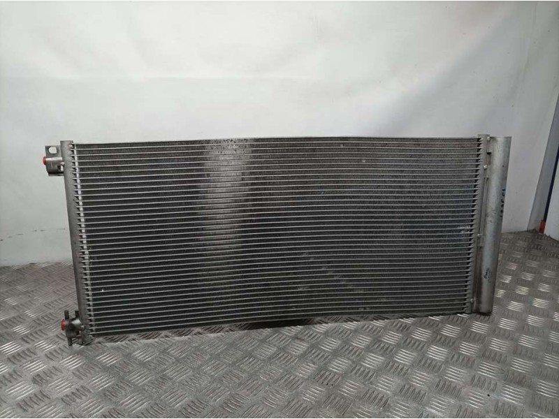 Recambio de condensador / radiador aire acondicionado para renault trafic furgón l1h1 2,9t referencia OEM IAM   POCO DOBLADO