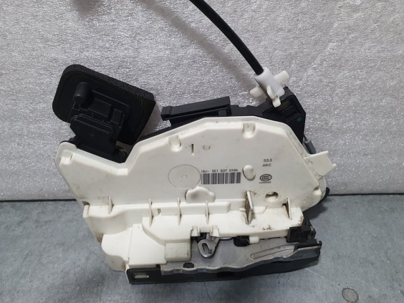 Recambio de cerradura puerta delantera derecha para skoda octavia lim. (5e3) active referencia OEM IAM 5E1837016A  7 PINES