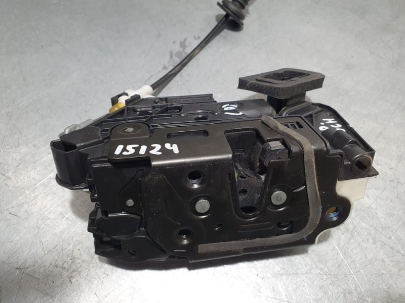 Recambio de cerradura puerta delantera derecha para skoda octavia lim. (5e3) active referencia OEM IAM 5E1837016A  7 PINES