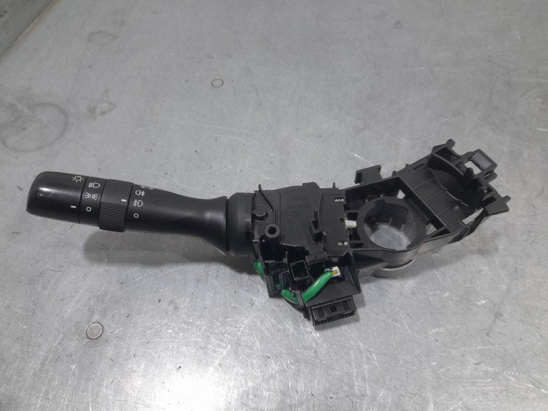 Recambio de mando luces para toyota prius (_w3_) 1.8 hybrid (zvw3_) referencia OEM IAM 4210117F655J69  