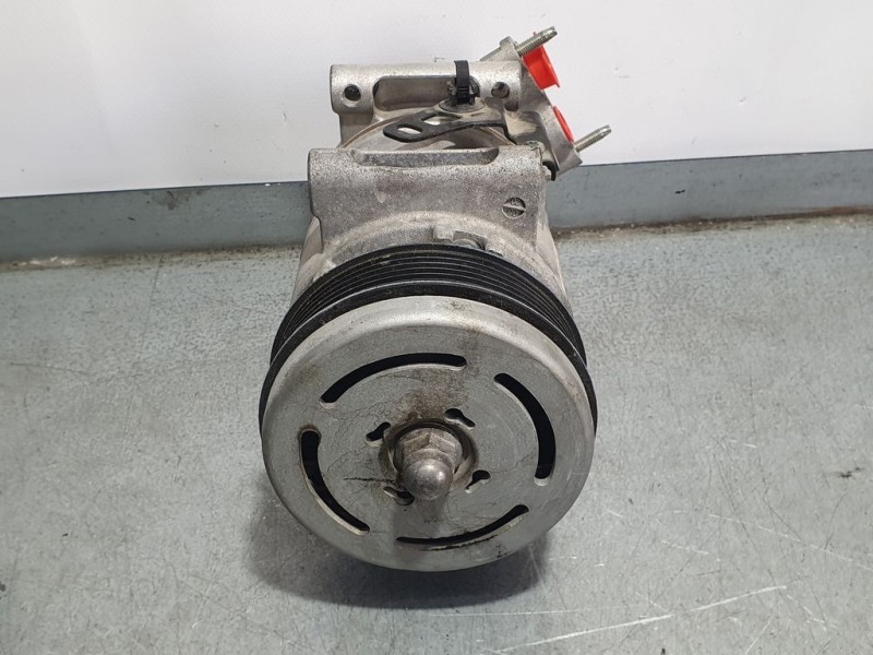 Recambio de compresor aire acondicionado para peugeot 5008 gt line referencia OEM IAM 9827529180 9090887537 VALEO