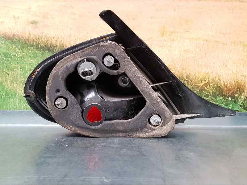 Recambio de piloto trasero derecho para chrysler neon (pl) 2.0 le referencia OEM IAM   