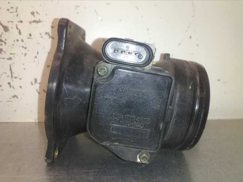Recambio de caudalimetro para volkswagen bora berlina (1j2) 1.6 referencia OEM IAM 06A906461B AFH8010C HITACHI