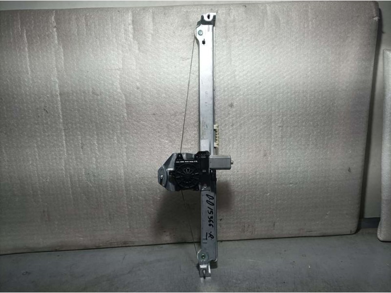 Recambio de elevalunas delantero derecho para renault trafic furgón l1h1 2,9t referencia OEM IAM 807207538R  ELECTRICO 2 PINS